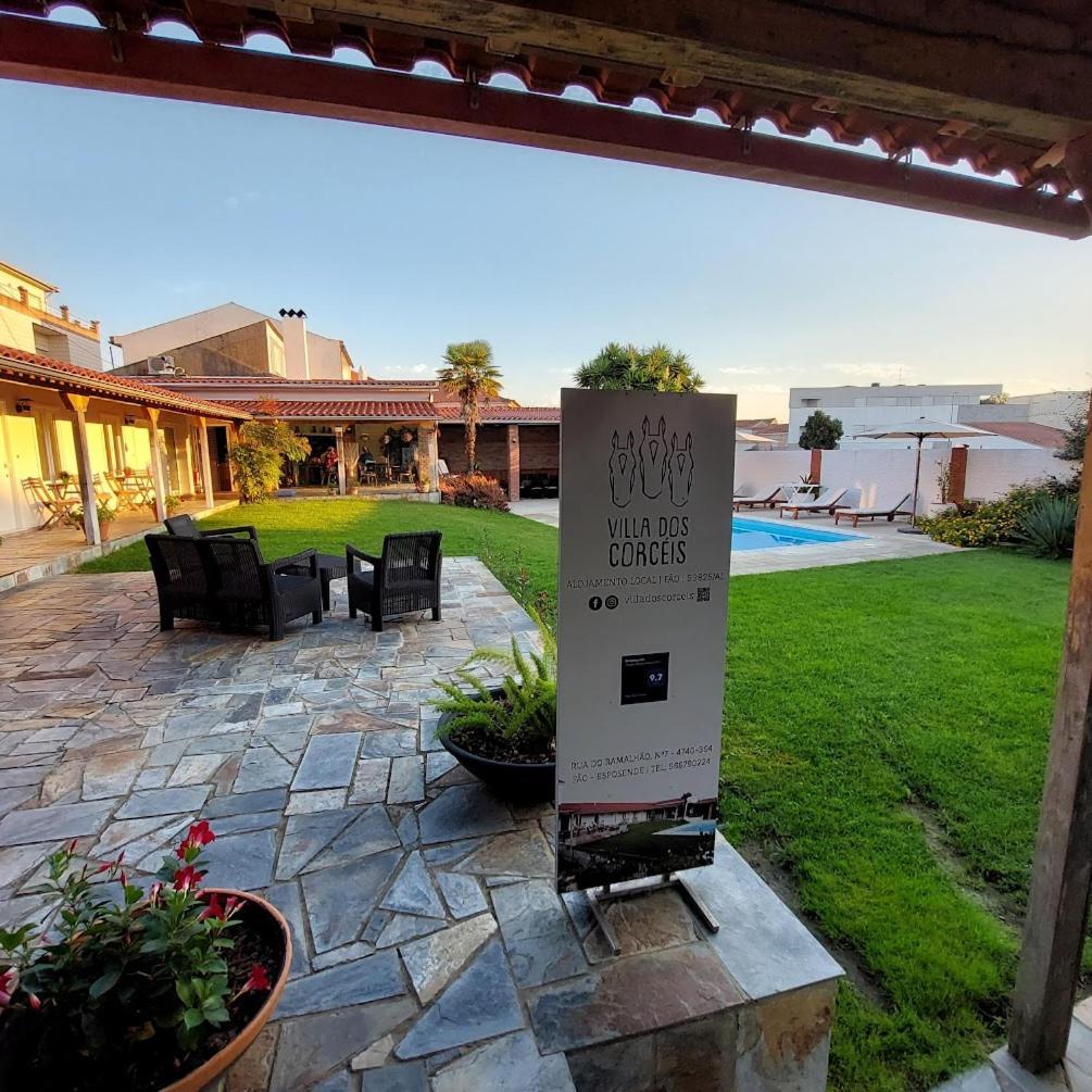 Villa Dos Corceis เอสโปเซนเด ภายนอก รูปภาพ